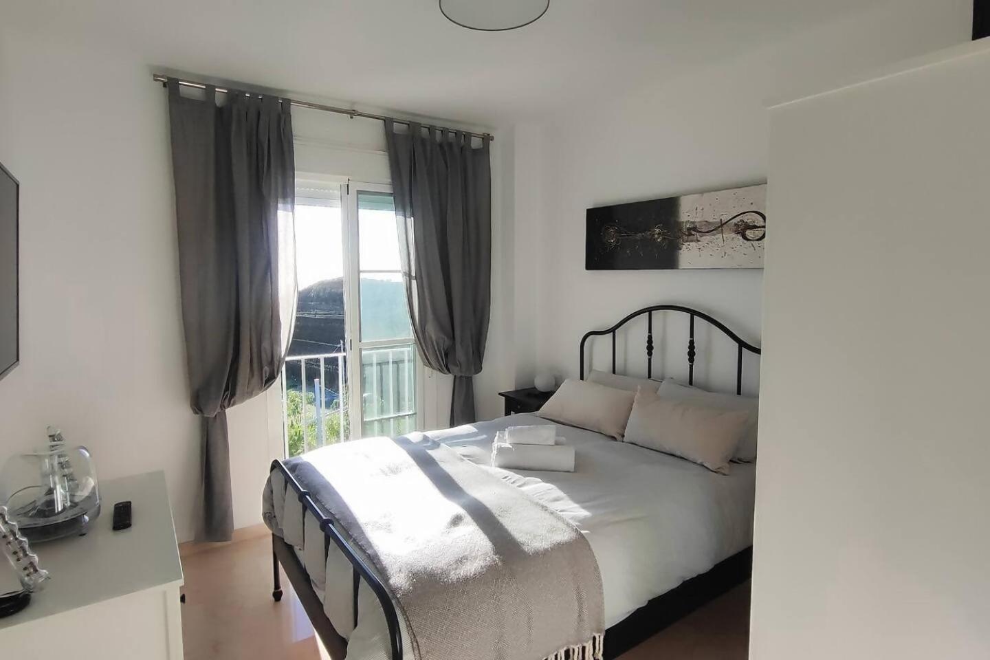 Apartmán Atico Familiar Vistas Al Mar Manilva Exteriér fotografie