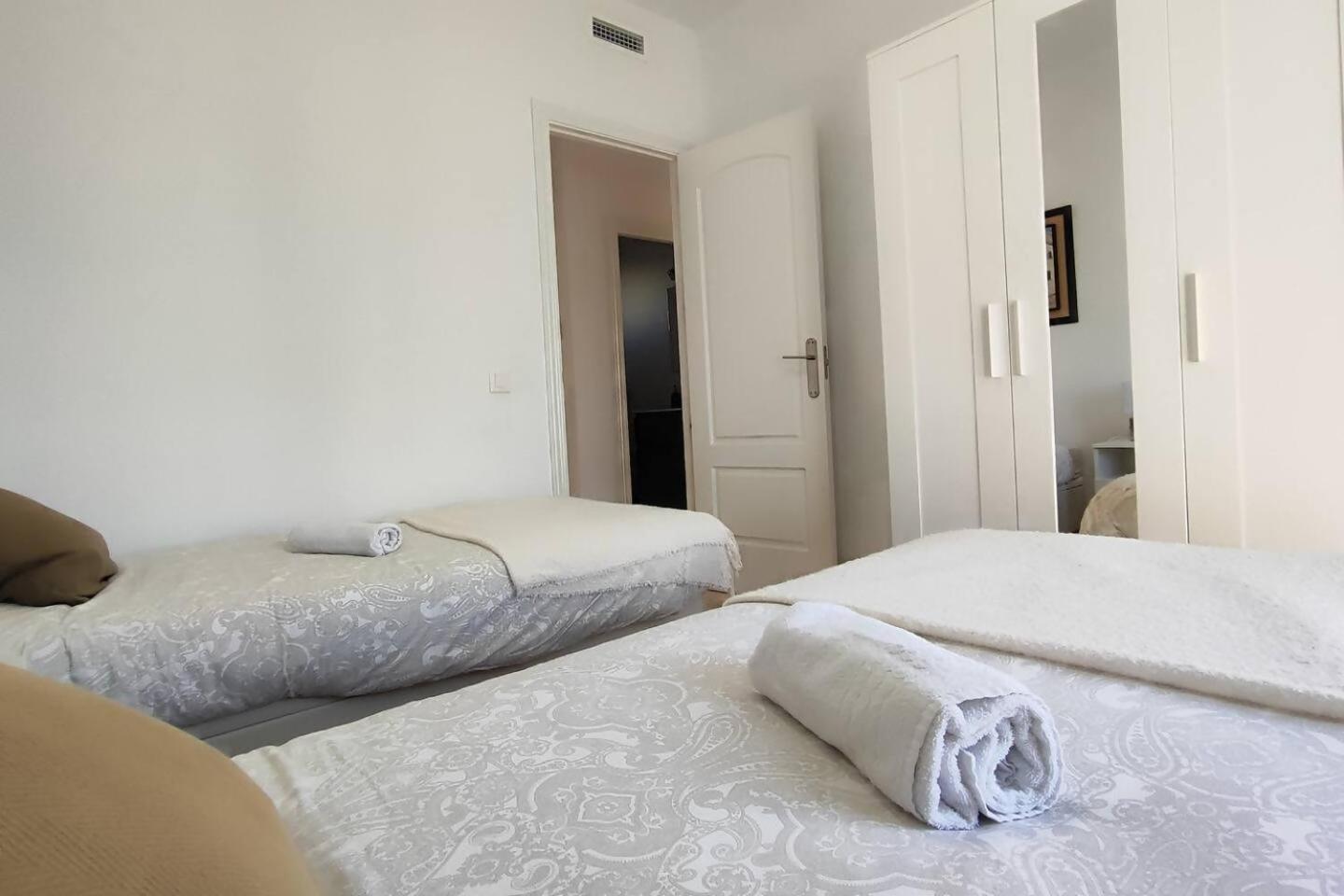 Apartmán Atico Familiar Vistas Al Mar Manilva Exteriér fotografie