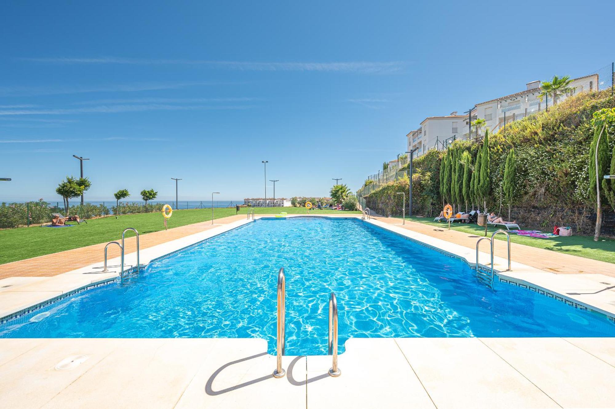 Apartmán Atico Familiar Vistas Al Mar Manilva Exteriér fotografie